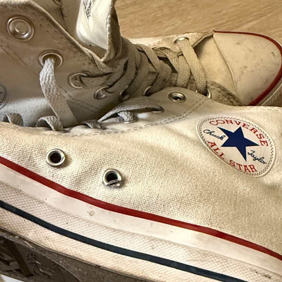 Converse High-Top Sneakers in White and Red - Picture 11 of 17